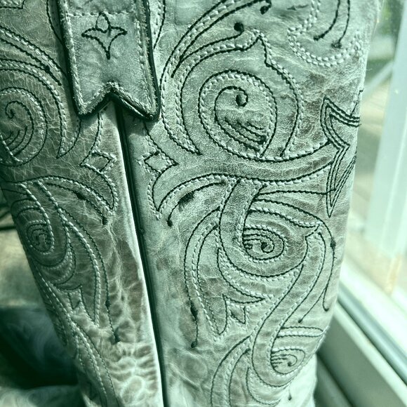 STERLING RIVER BOOTS Women's Gray Embroidered Leather Cowboy Pointed Toe, 7 B - Picture 6 of 7